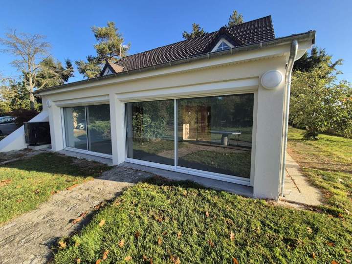 Menuiseries extérieures Bois  PVC  Alu 